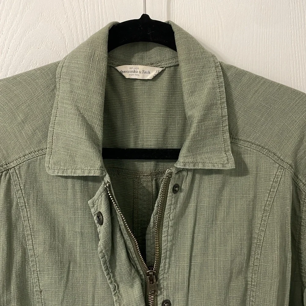 Abercrombie & Fitch Olive Army Green Women’s Light Utility Jacket Size XS
